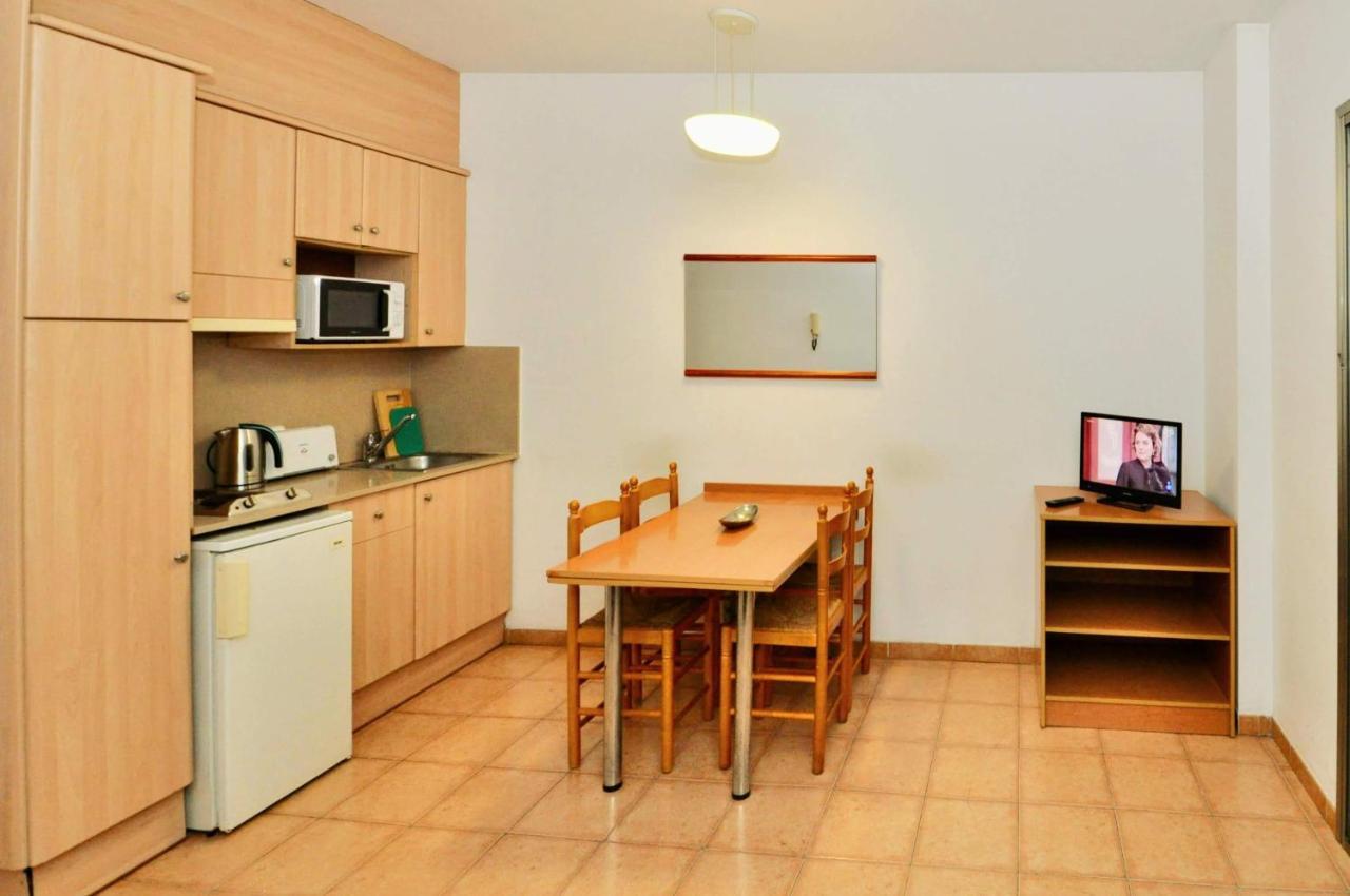 Apartments Sunsol 滨海略雷特 外观 照片