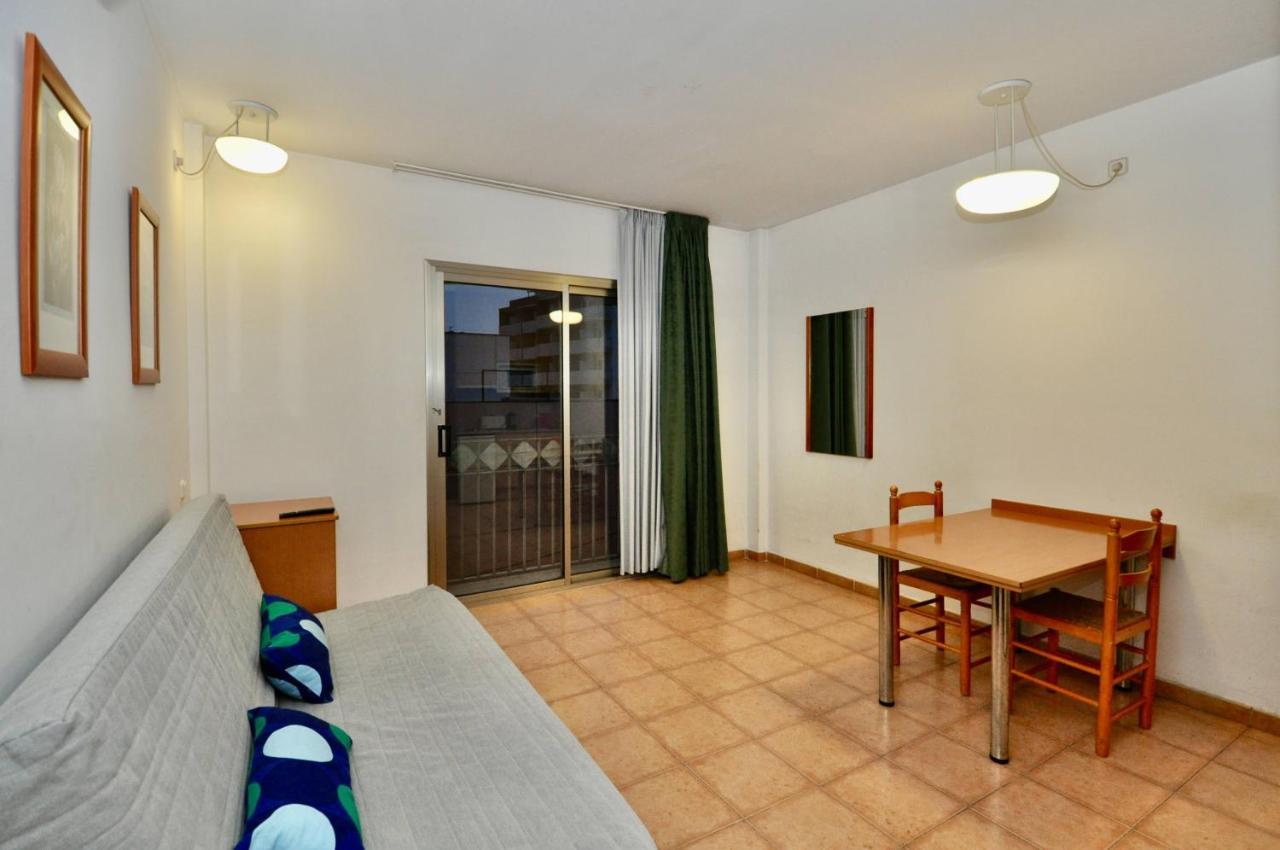 Apartments Sunsol 滨海略雷特 外观 照片
