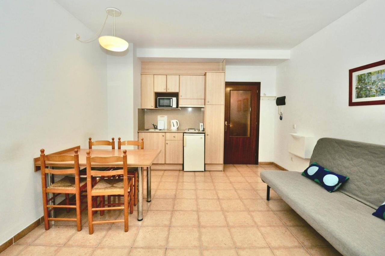Apartments Sunsol 滨海略雷特 外观 照片